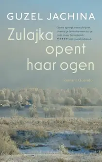 Zulajka opent haar ogen Premium